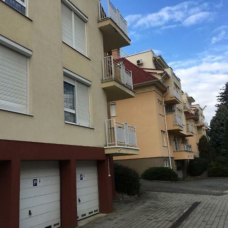 Konig Apartman Iii. Хевіз Екстер'єр фото