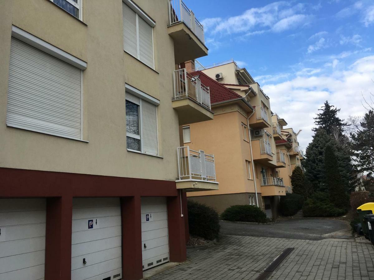 Konig Apartman Iii. Хевіз Екстер'єр фото